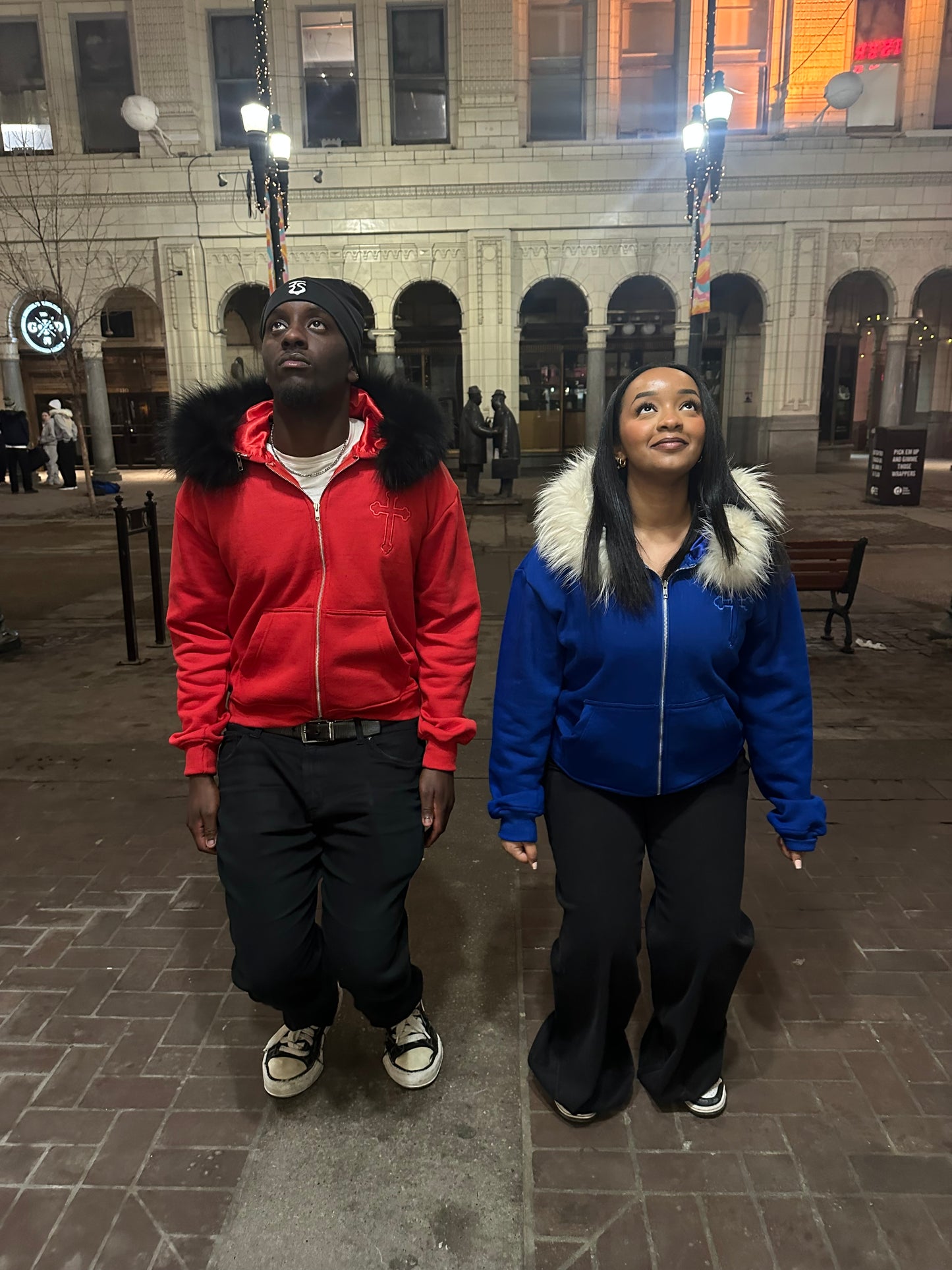 2 HOODIES BUNDLE MIX & MATCH! 💙❤️